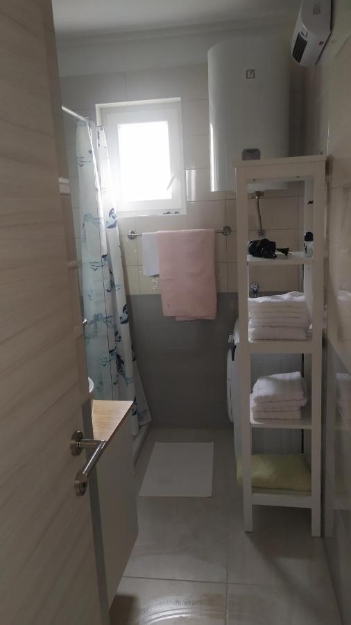 Apartment Ive Крк Екстер'єр фото